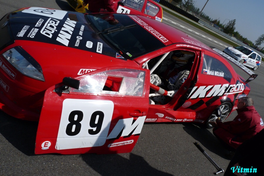 Zakulisi D4 (46).jpg
